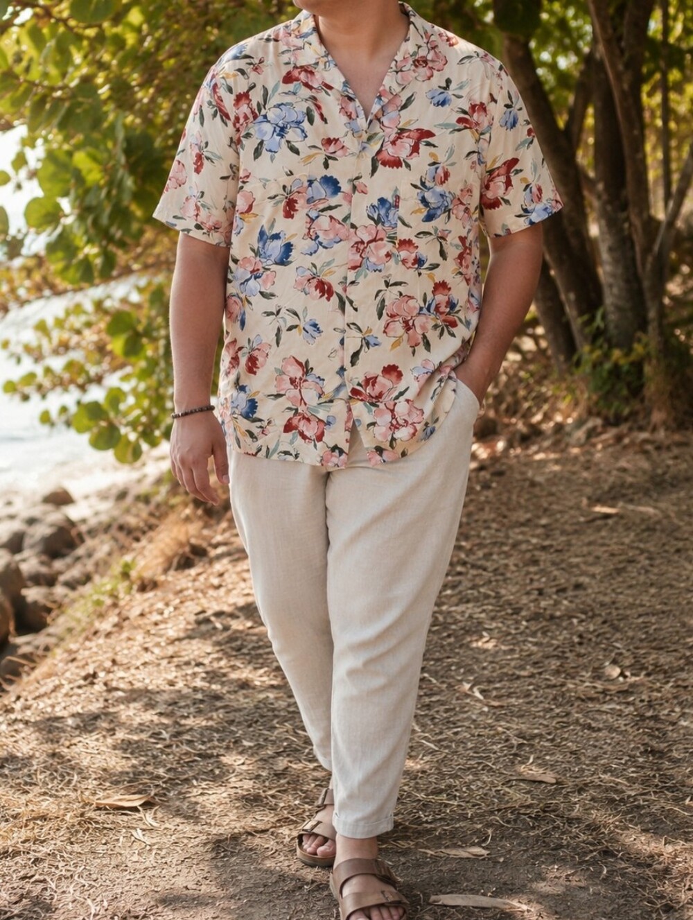 NWT Levi's Cream Floral Camp Collar Shirt Men's Viscose Button-Up Pink Blue Red
